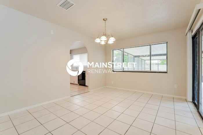 418 Tuloma Ave Sw - Photo 3 of 12
