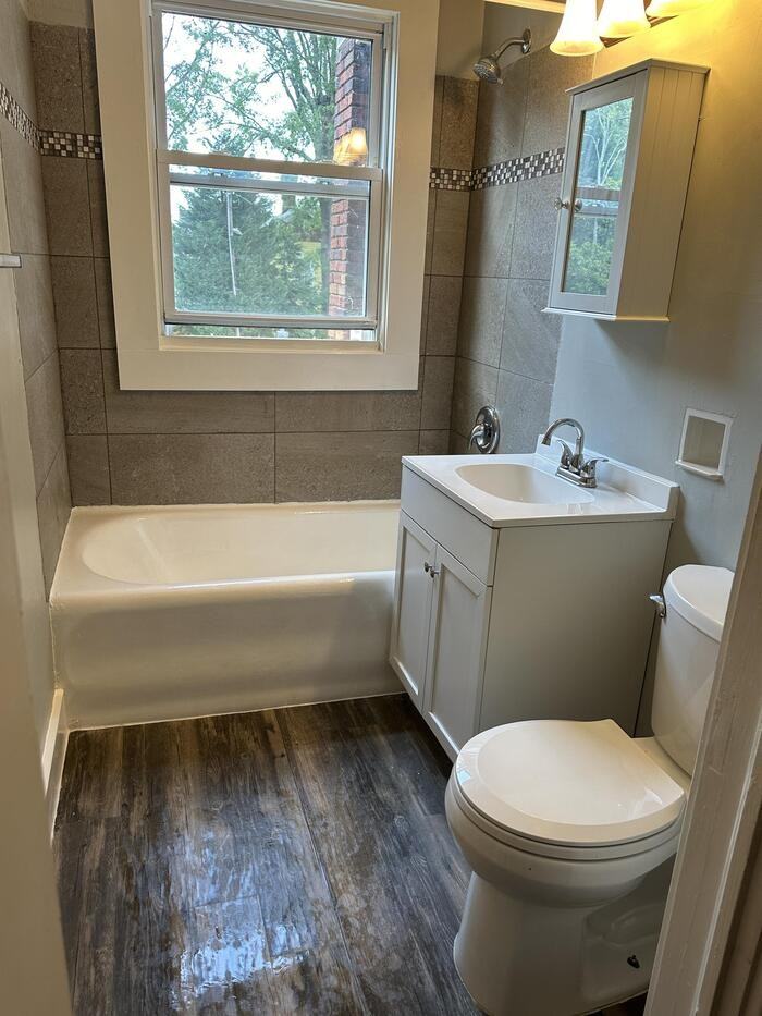 232 W Mclelland Ave #10 - Photo 7 of 10