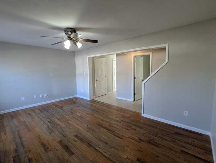 37 Walnut Ave Nw #A - Photo 3 of 20