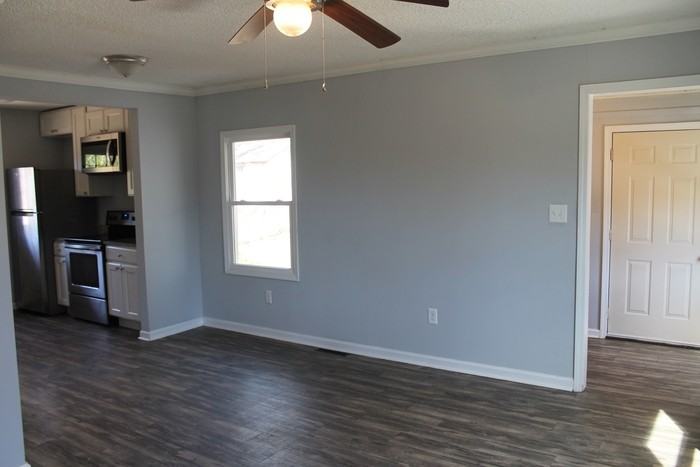 1419 Filbert St - Photo 2 of 16