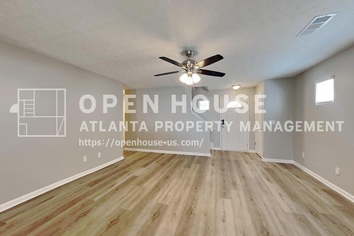 76 Arrowhead Dr - Photo 5 of 20