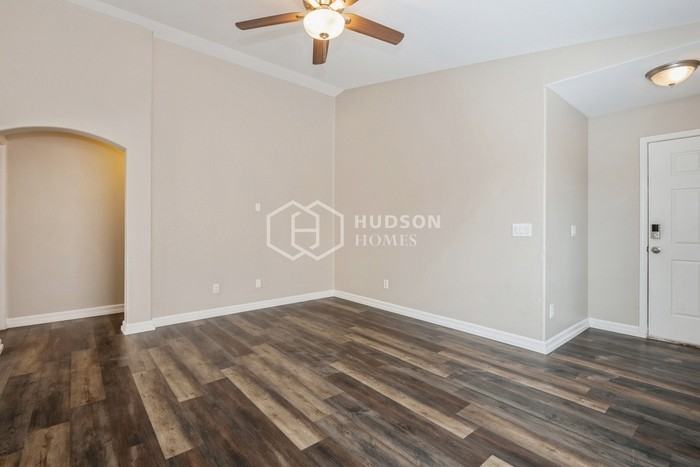 12033 W Aster Dr - Photo 6 of 28
