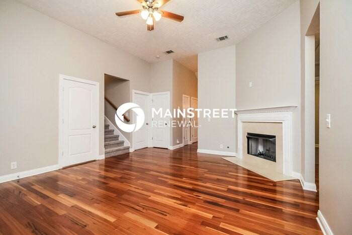 3548 Mount View Ridge Dr - Photo 3 of 17