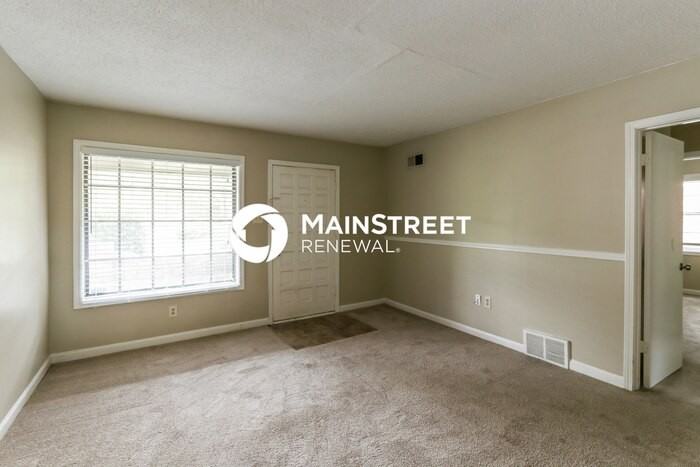 4018 Sandburg St - Photo 3 of 17