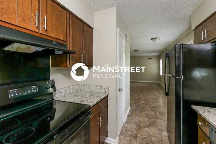 4018 Sandburg St - Photo 7 of 17