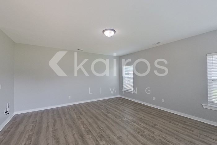 30 Hawk Ln - Photo 2 of 21