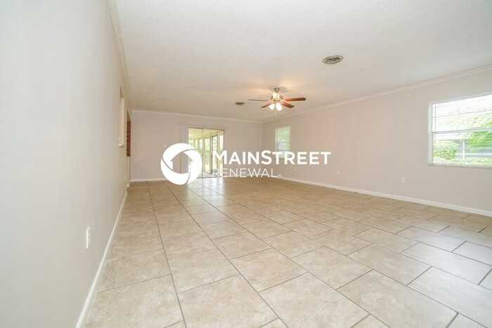 529 Edward Rd - Photo 6 of 16