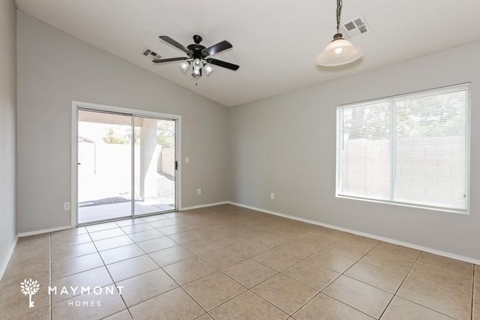 1752 W Harding Ave - Photo 5 of 12