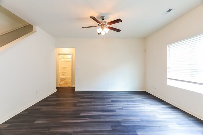5631 Timber Leaf Loop - Photo 4 of 14