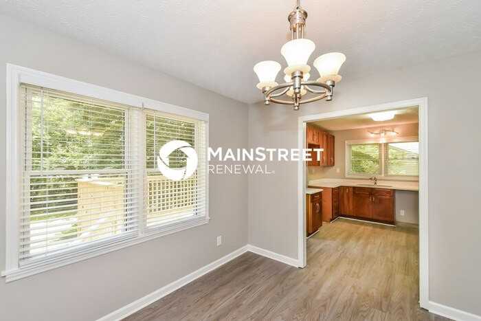4705 Jay Bird Ln - Photo 6 of 17