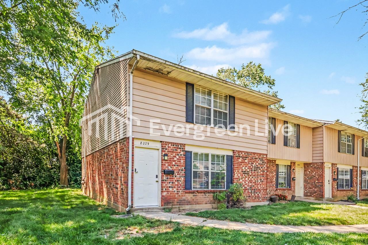 8229 Mount Carmel St - Photo 2 of 15