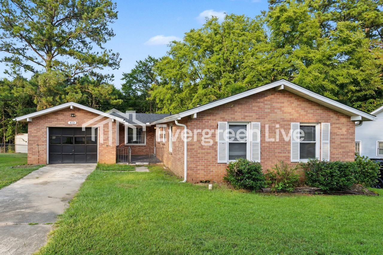 412 Dutch Dr