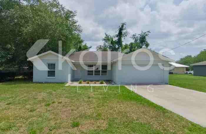 3820 Se 136th Pl