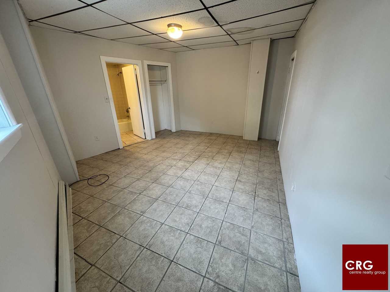 12 Marion St #1A - Photo 3 of 5