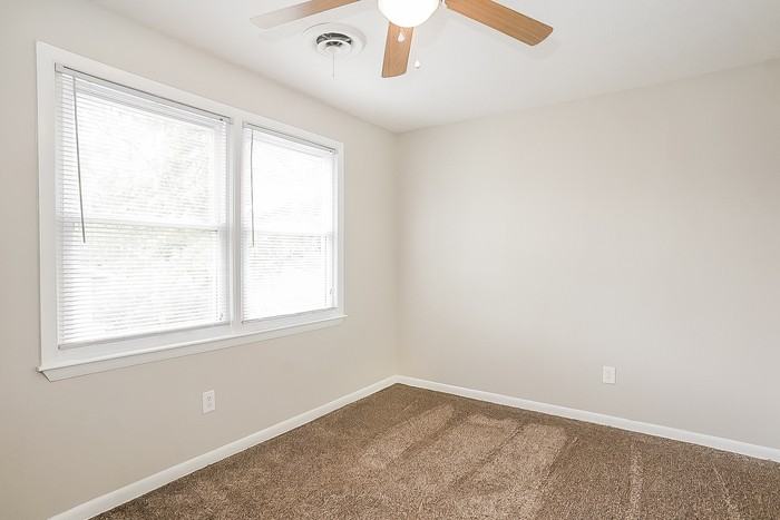 2819 Lumpkin Rd - Photo 7 of 10