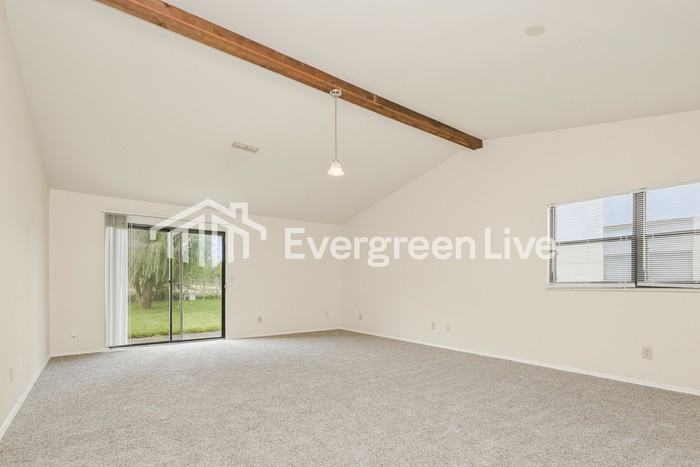 6524 Loblolly Dr - Photo 3 of 15