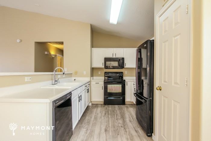 2149 N Santiana Pl - Photo 4 of 12