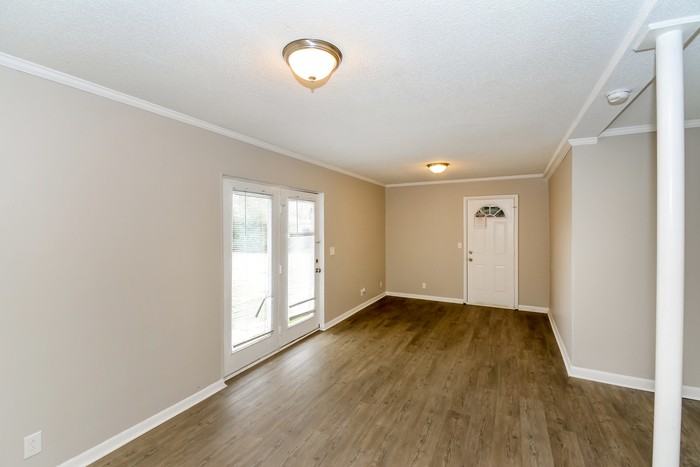 301 Copeland Rd - Photo 7 of 17
