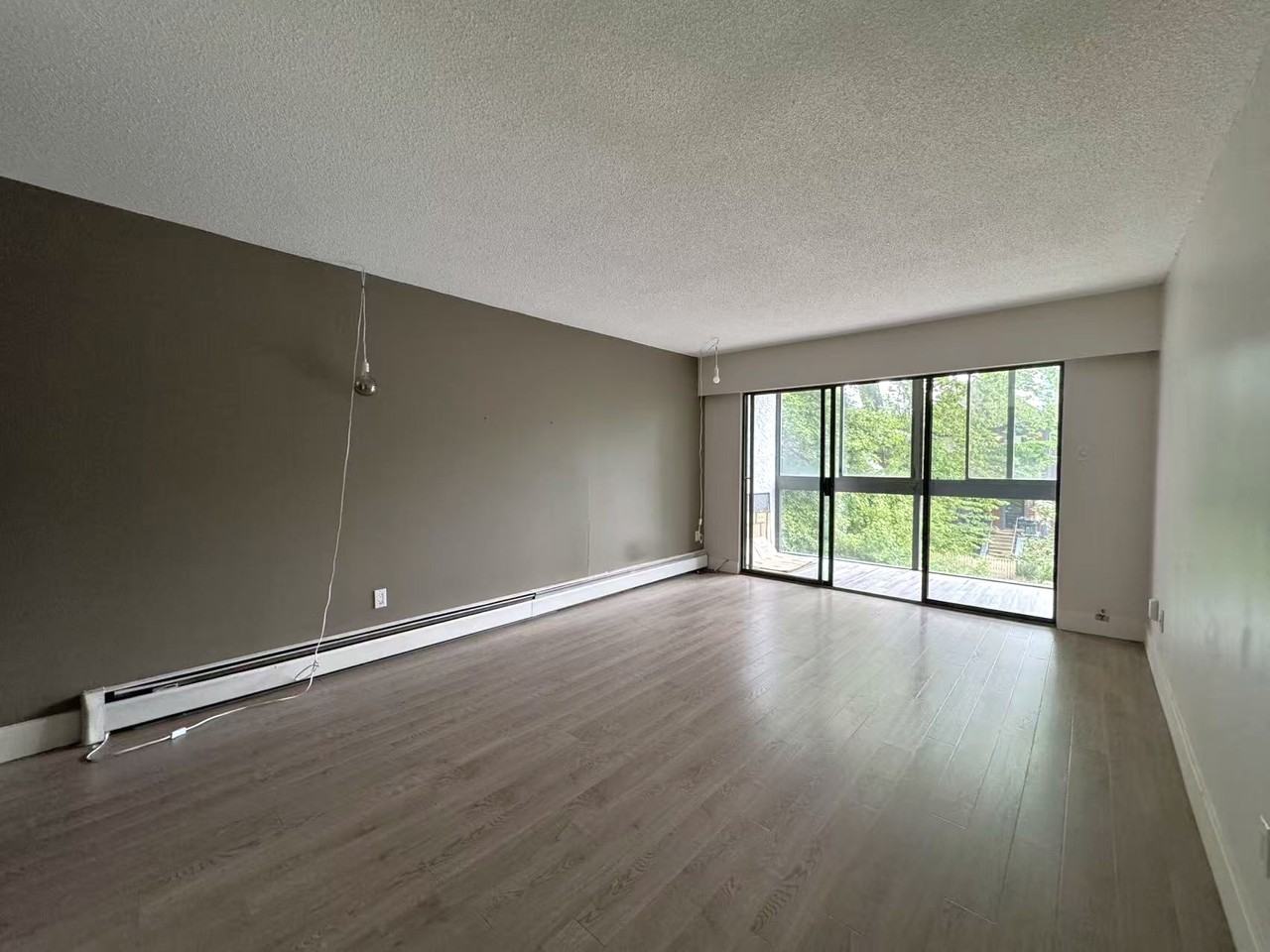 1140 Pendrell Street #308 - Photo 5 of 6