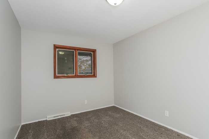 9292 Coogan Dr - Photo 7 of 10