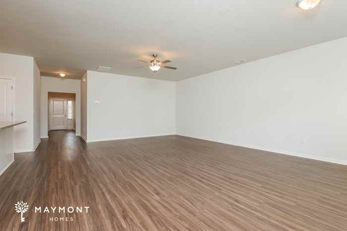 301 Augustine Dr - Photo 7 of 14