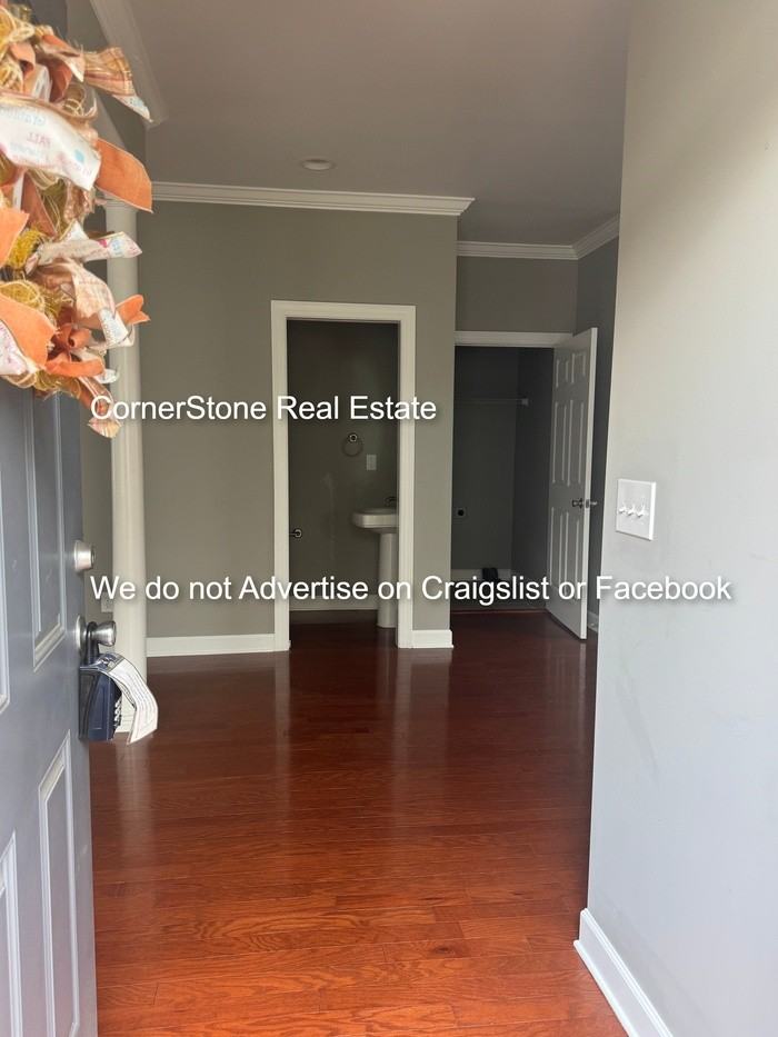 921 Kensington Park Rd - Photo 5 of 37