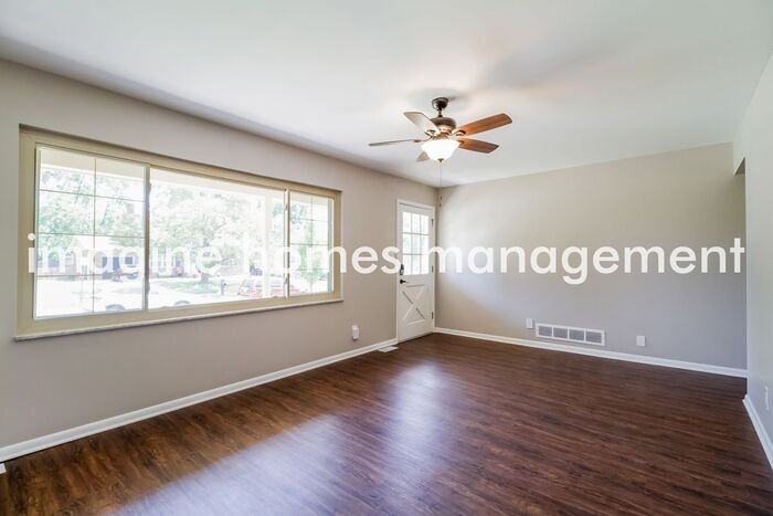 1469 Yellowglen Dr - Photo 5 of 20