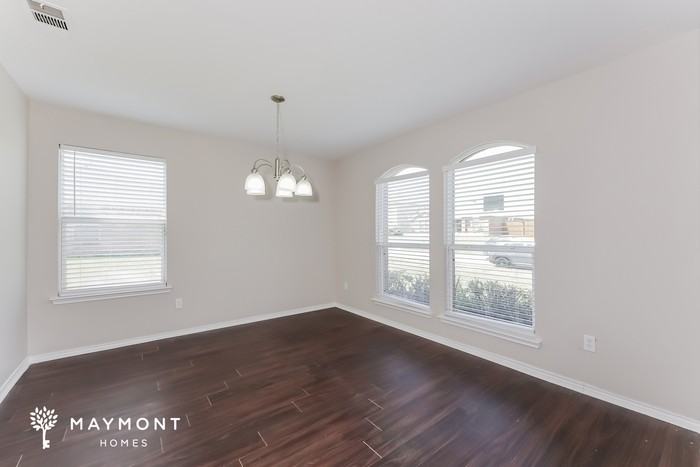 3017 Southern Hills Ln - Photo 7 of 16