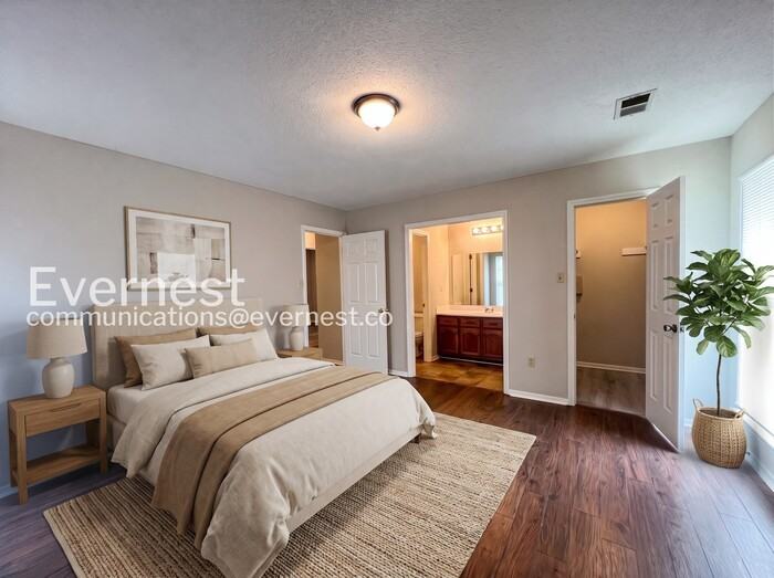 10157 Riggan Dr - Photo 5 of 20