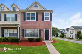 4203 Legacy Sq - Photo 1 of 1