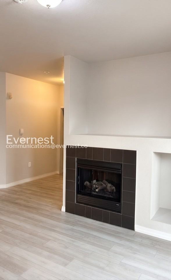 2133 Krisron Rd - Photo 3 of 36