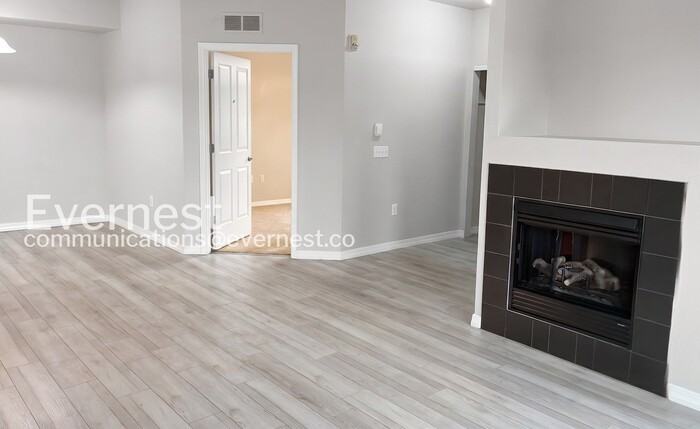 2133 Krisron Rd - Photo 4 of 36