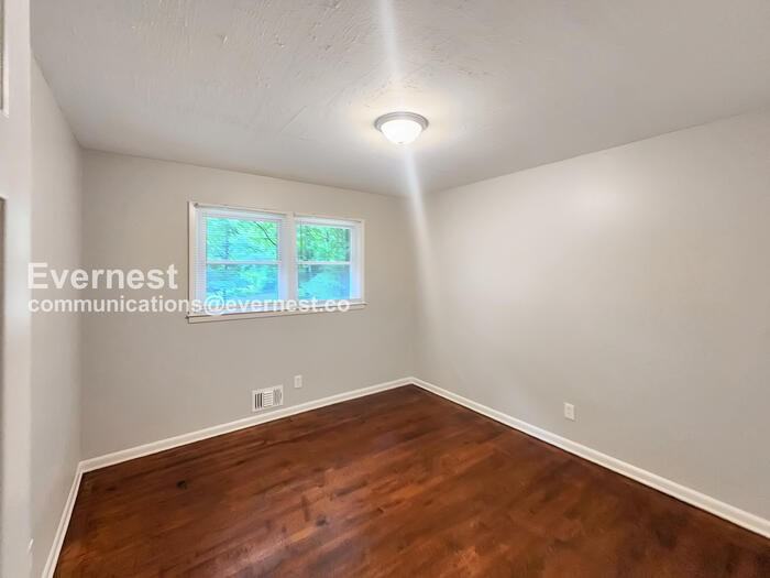 4485 Sims Rd - Photo 7 of 16