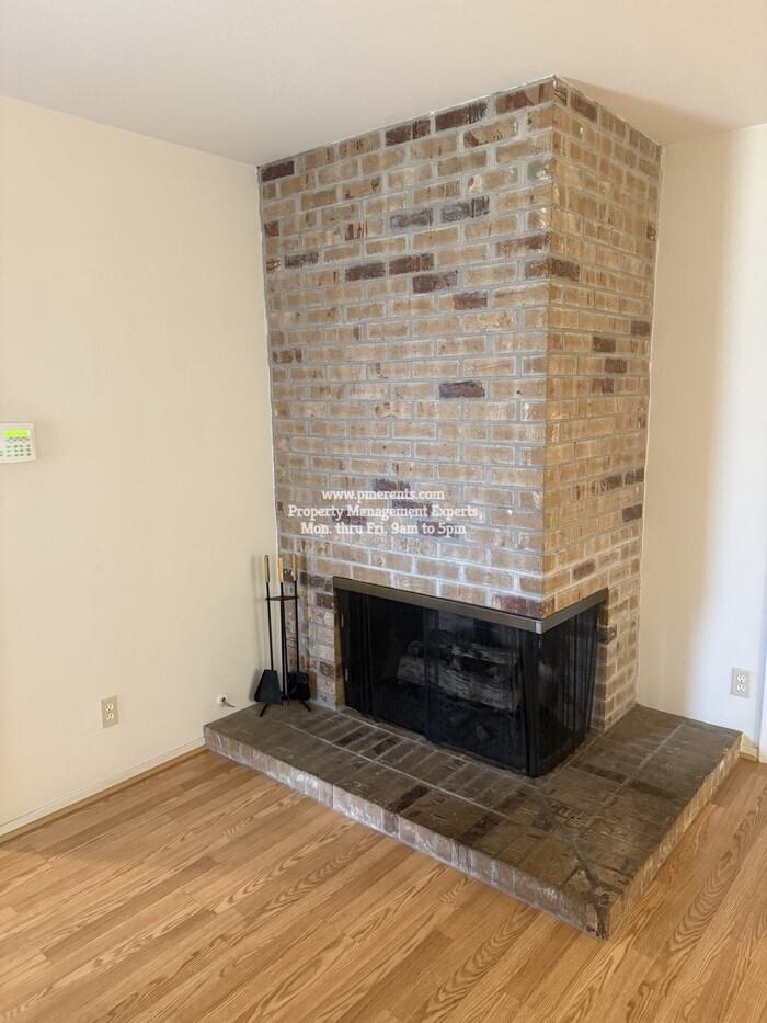 6324 Savannah Pl - Photo 4 of 28