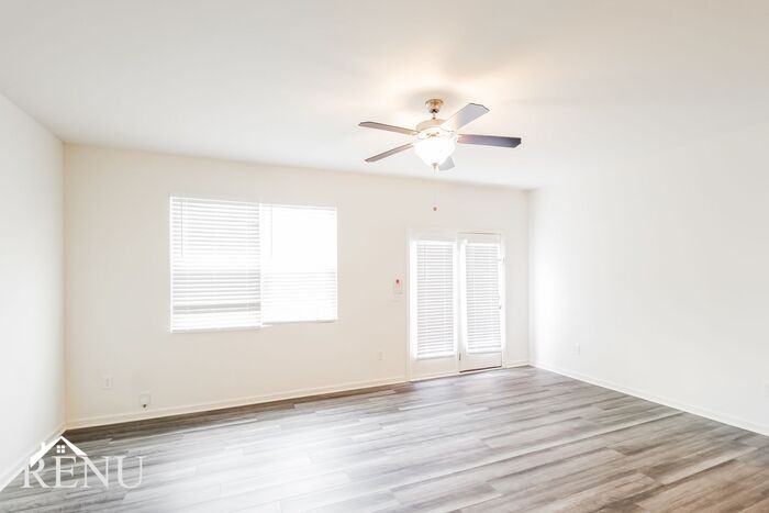 3108 Calcutta St - Photo 6 of 19