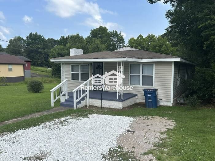 1516 Lafayette St - Photo 3 of 13