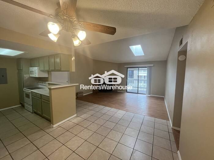 18043 E Ohio Ave #203 - Photo 6 of 14