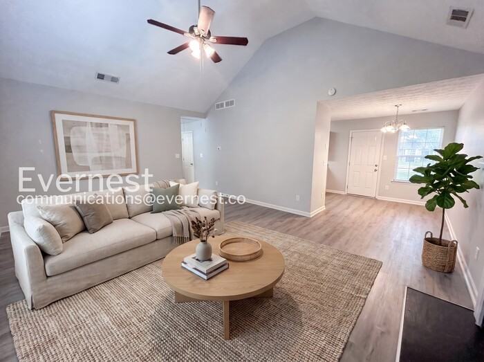 1311 Birch Ct - Photo 3 of 27