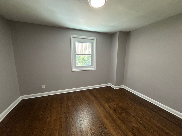 3600 Manchester Ave - Photo 5 of 11