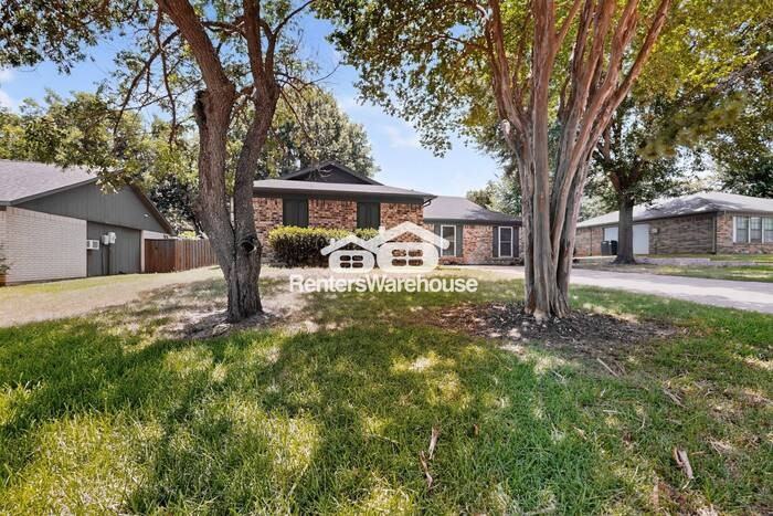 1919 Buckeye Dr - Photo 4 of 46