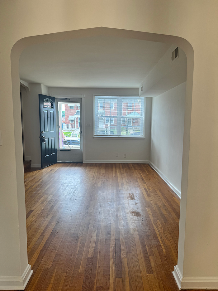 1500 Aldeney Ave - Photo 5 of 19