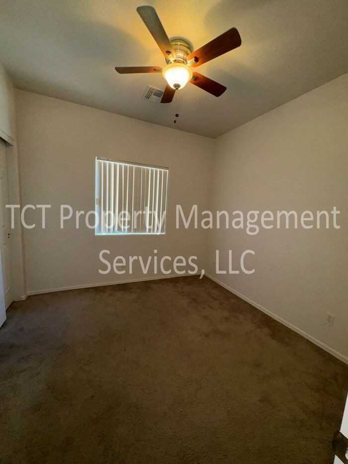 12827 W Modesto Dr - Photo 7 of 13