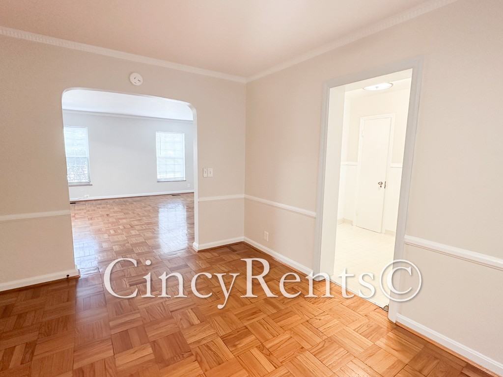 1118 Delta Ave #2 - Photo 5 of 19