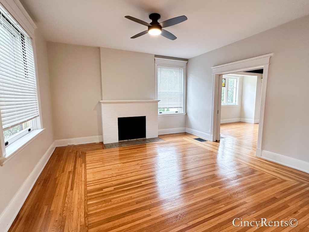 2552 Erie Ave #1 - Photo 4 of 25