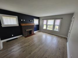 featured image of 1152 W 27th St #1