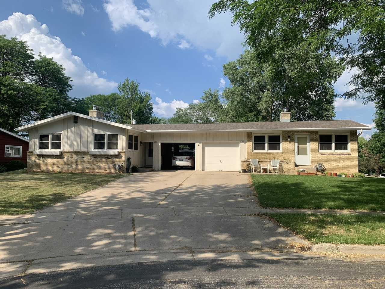 6706 Spring Grove Ct #NA - Photo 2 of 21
