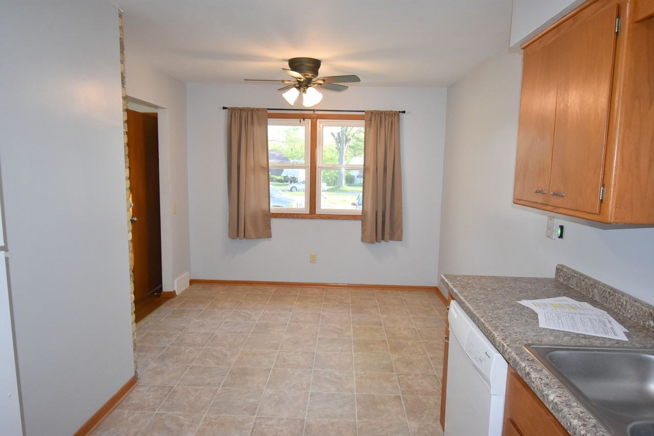 6706 Spring Grove Ct #NA - Photo 4 of 21