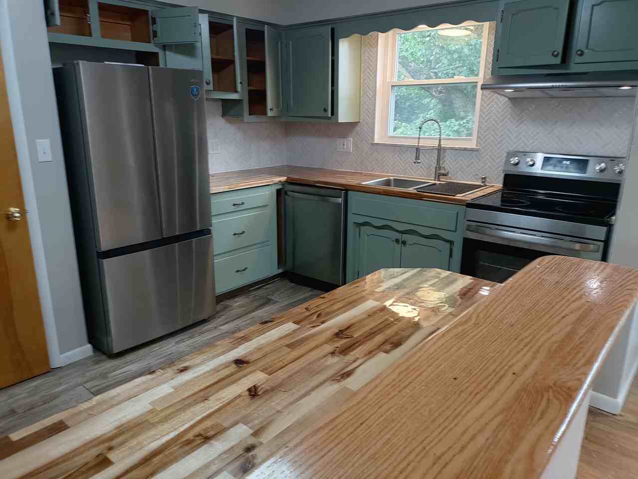 8629 Pastoral Ln #NA - Photo 2 of 12