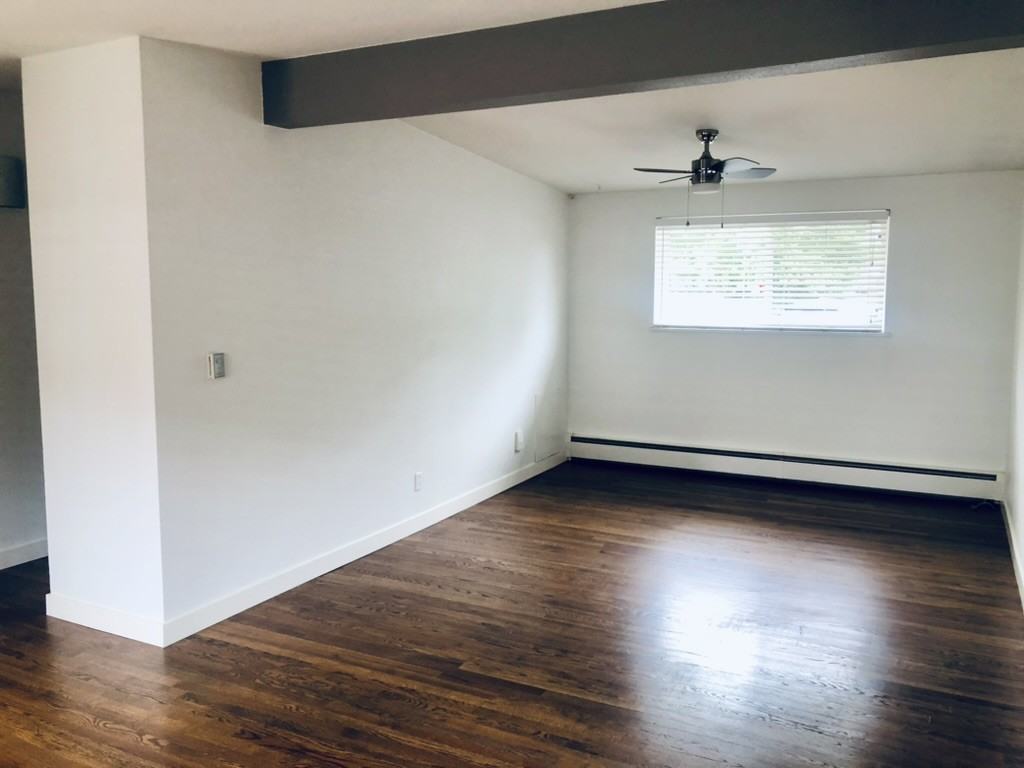 521 Terry St #7 - Photo 2 of 10