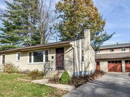 featured image of 921 S Eastside Dr #NA